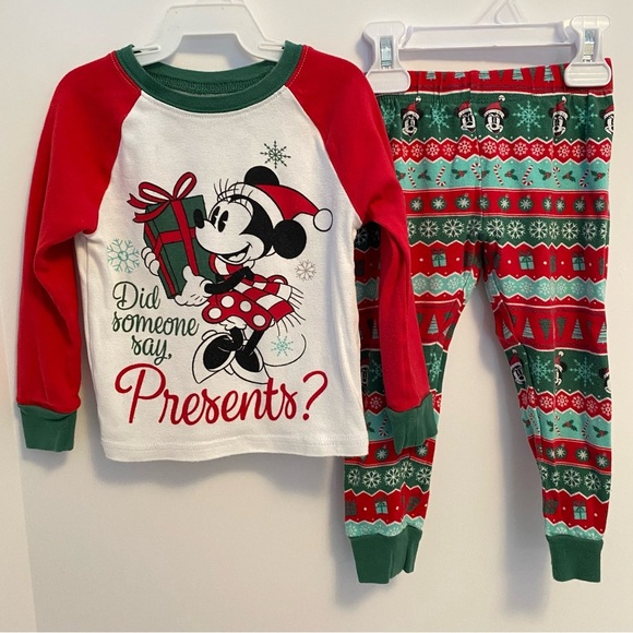 Disney Toddler Girls Christmas Minnie Mouse Did Someone Say Presents PJs Size 2T - Picture 1 of 5
